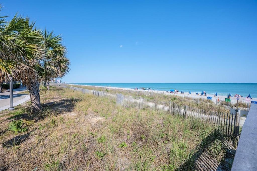 Oceanfront,Heated Pools,Boardwalk, Location,Views! Apartment Myrtle Beach Exterior photo